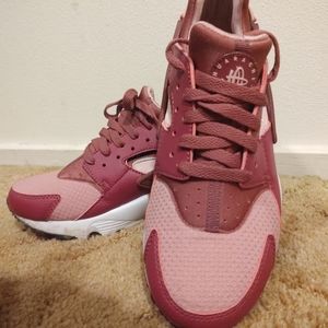 Women's Nike Huarache
